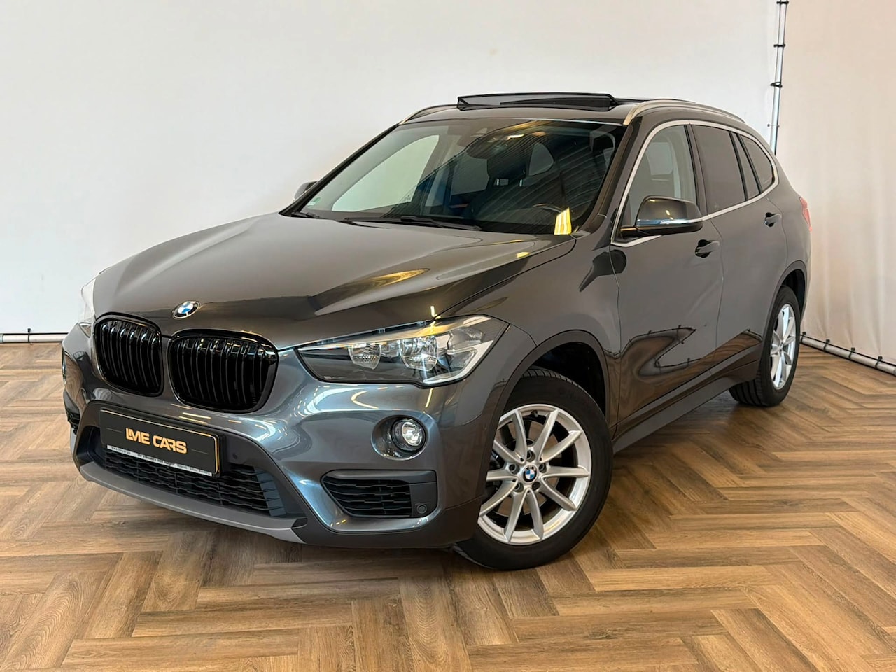 BMW X1 - SDrive20i|AUTOMAAT|PANO|INRUIL MOGELIJK| - AutoWereld.nl