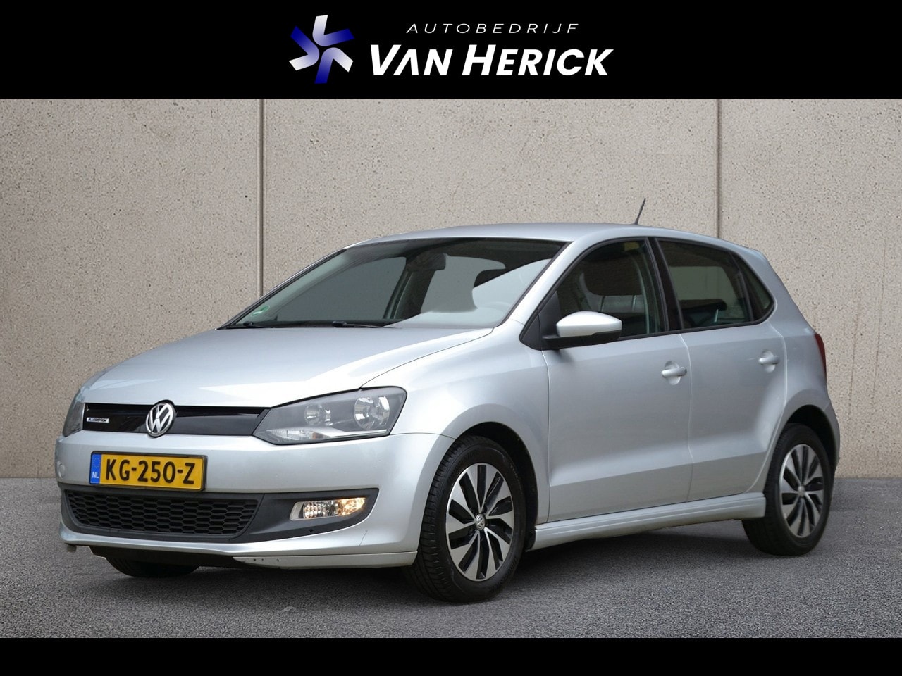 Volkswagen Polo - 1.0 BlueMotion Edition | Navigatie| Carplay | Cruise Control - AutoWereld.nl