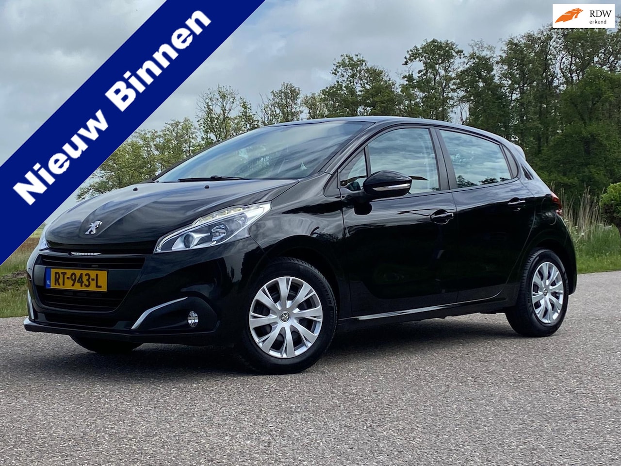 Peugeot 208 - 1.2 PureTech Blue Lion 5DRS NAVI PDC NAP DIST-Vervangen 2023 - AutoWereld.nl