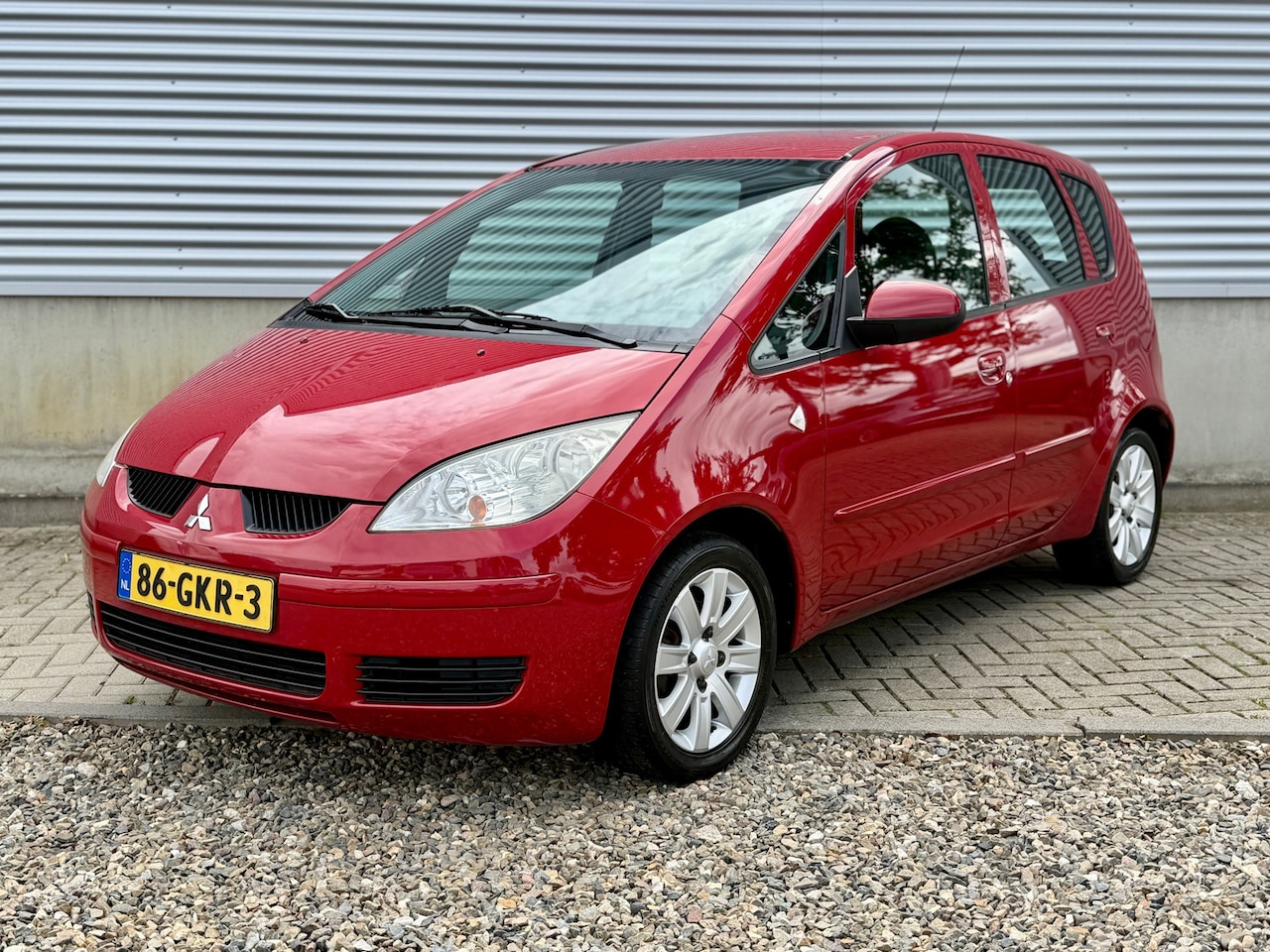 Mitsubishi Colt - 1.3 Invite Automaat [ airco,audio,lmv ] - AutoWereld.nl