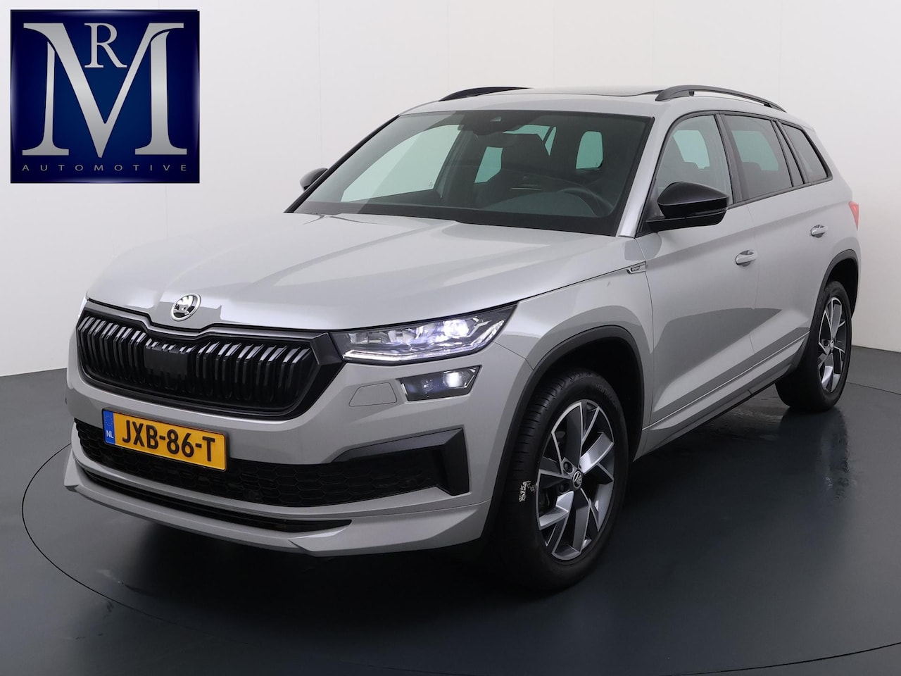 Skoda Kodiaq - 1.5 TSI Sportline Business |AUTOMAAT | PANORAMADAK | ADAPTIEVE CRUISECONTROL | CAMERA | EL - AutoWereld.nl