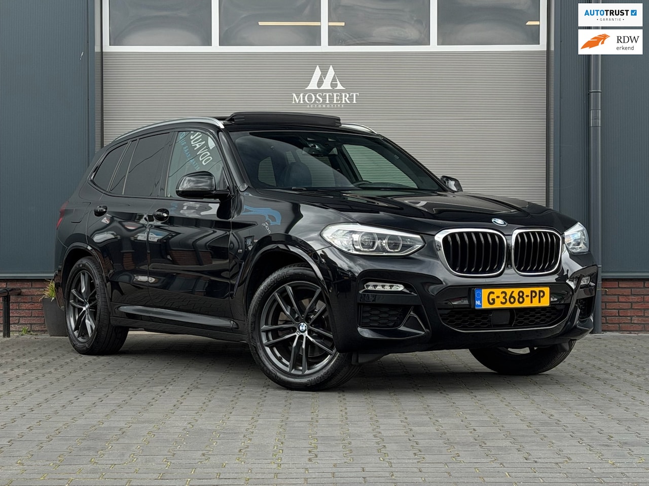 BMW X3 - XDrive20i/184pk High Executive|2018|M-sport|Pano|Trekhaak|Dealer|M pakket|Leder|Camera|Hea - AutoWereld.nl