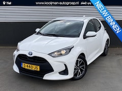 Toyota Yaris - 1.5 Hybrid Active Dynamic-special Nieuw geleverd, dealeronderhouden, Lichtmetalen velgen,
