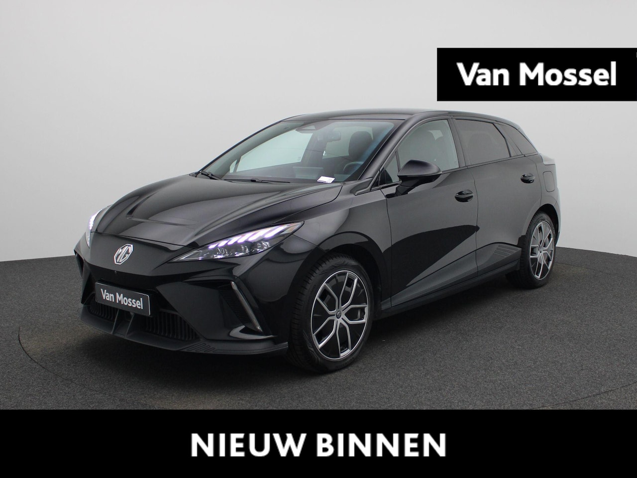 MG MG4 - 64 kWh Luxury - AutoWereld.nl