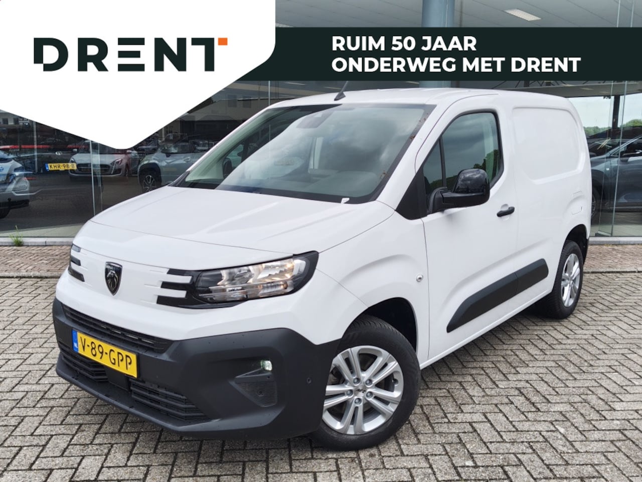 Peugeot Partner - 1.5 BlueHDi 130 EAT8 S&S | Navi | Trekhaak | 360 Camera | Sensor - AutoWereld.nl