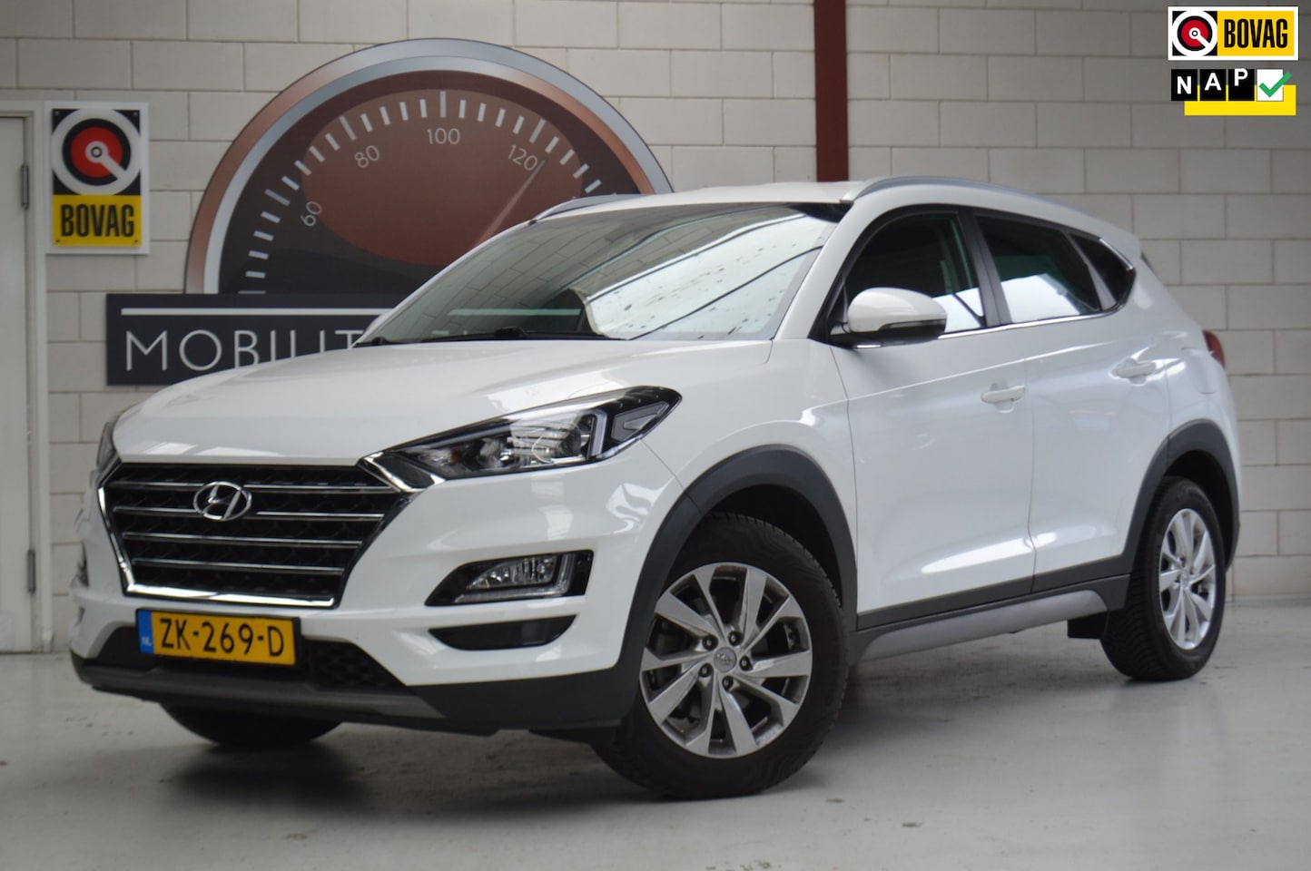 Hyundai Tucson - 1.6 T-GDI AUT. Comf, All-season banden, NIEUWSTAAT!!!! GARANTIE - AutoWereld.nl