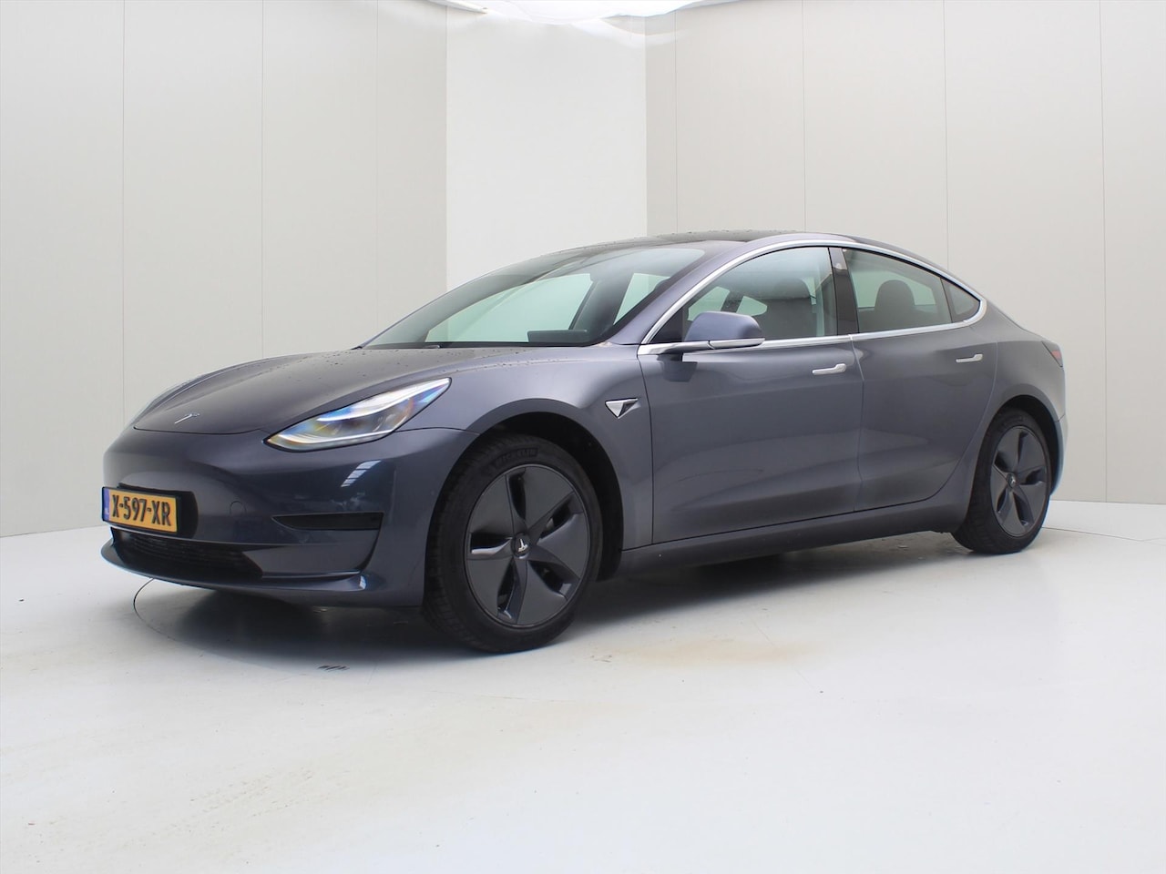 Tesla Model 3 - Standard RWD Plus [ TREKHAAK+AUTOPILOT+60 kWh+PREMIUM AUDIO ] - AutoWereld.nl