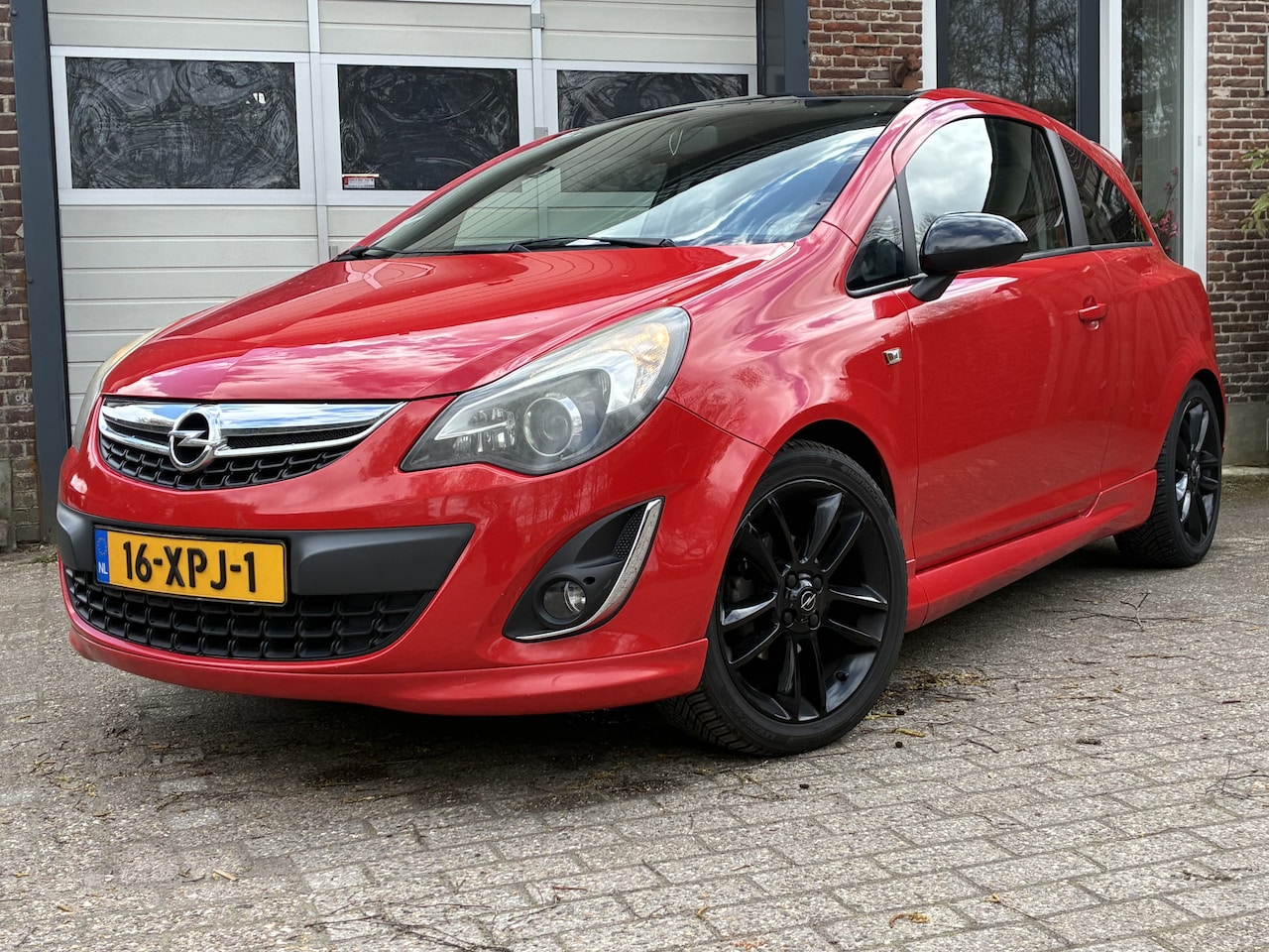 Opel Corsa - 1.4-16V Color Edition '12 Airco Cruise - AutoWereld.nl