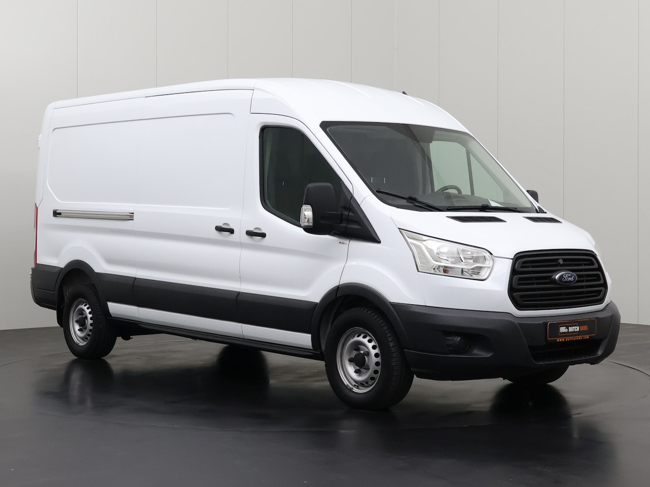 Ford Transit - 2.0TDCi 125PK L3H2 Koelauto Dag/Nachtaansluiting 12V/220V | Airco | Cruise | 3-Zits - AutoWereld.nl