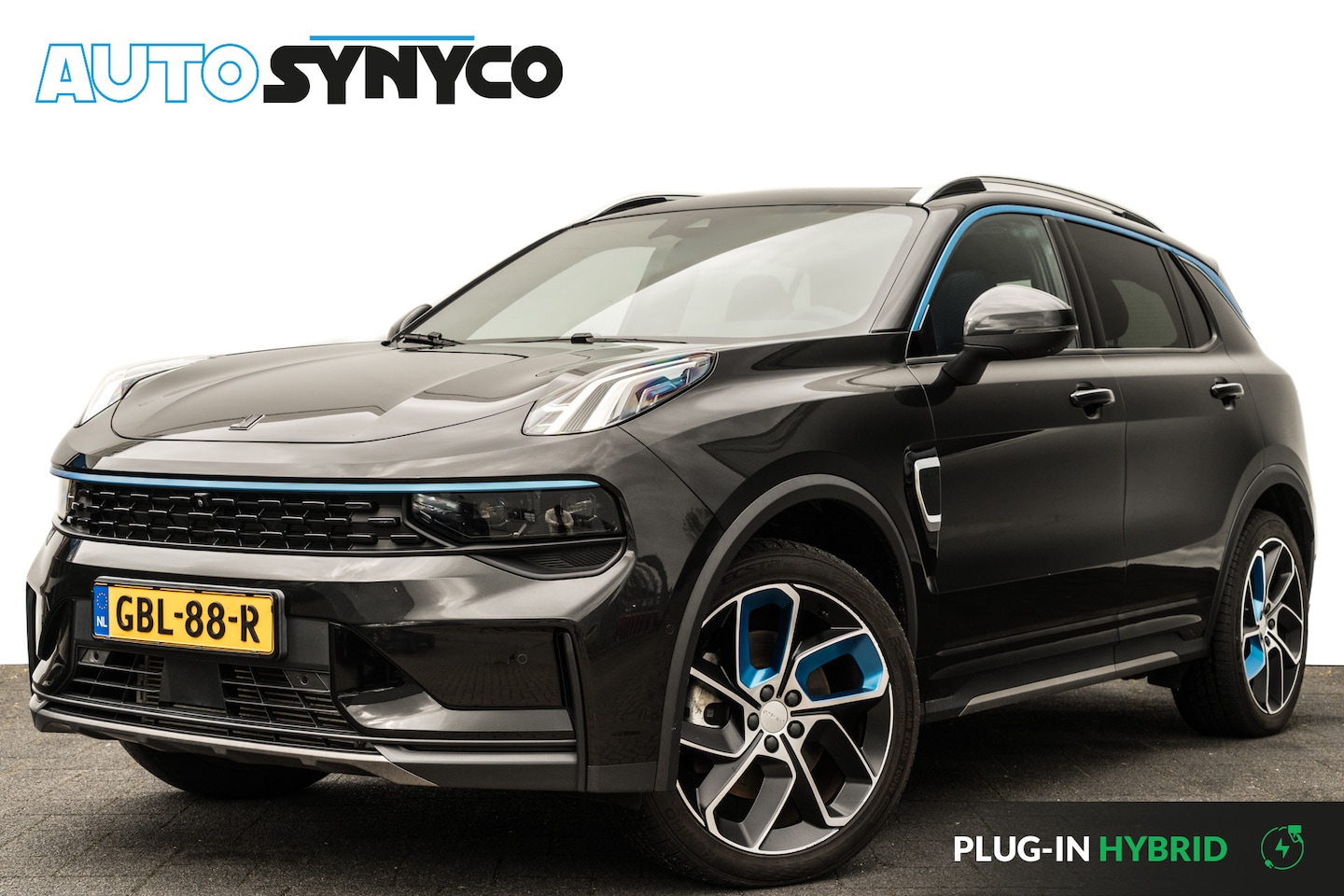 Lynk & Co 01 - 1.5 Plug-in Hybrid 262 Pk I Modeljaar 2023 I Panoramadak I 75 km Elektrisch I 360 Camera I - AutoWereld.nl