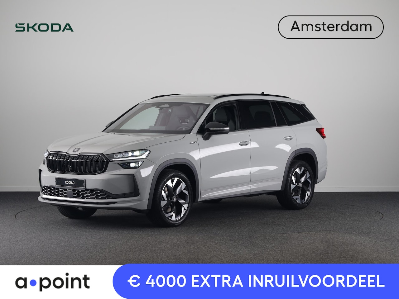 Skoda Kodiaq - 1.5 TSI MHEV 150pk Sportline Business 7p | Derde zitrij | Panoramadak | Trekhaak | Light & - AutoWereld.nl
