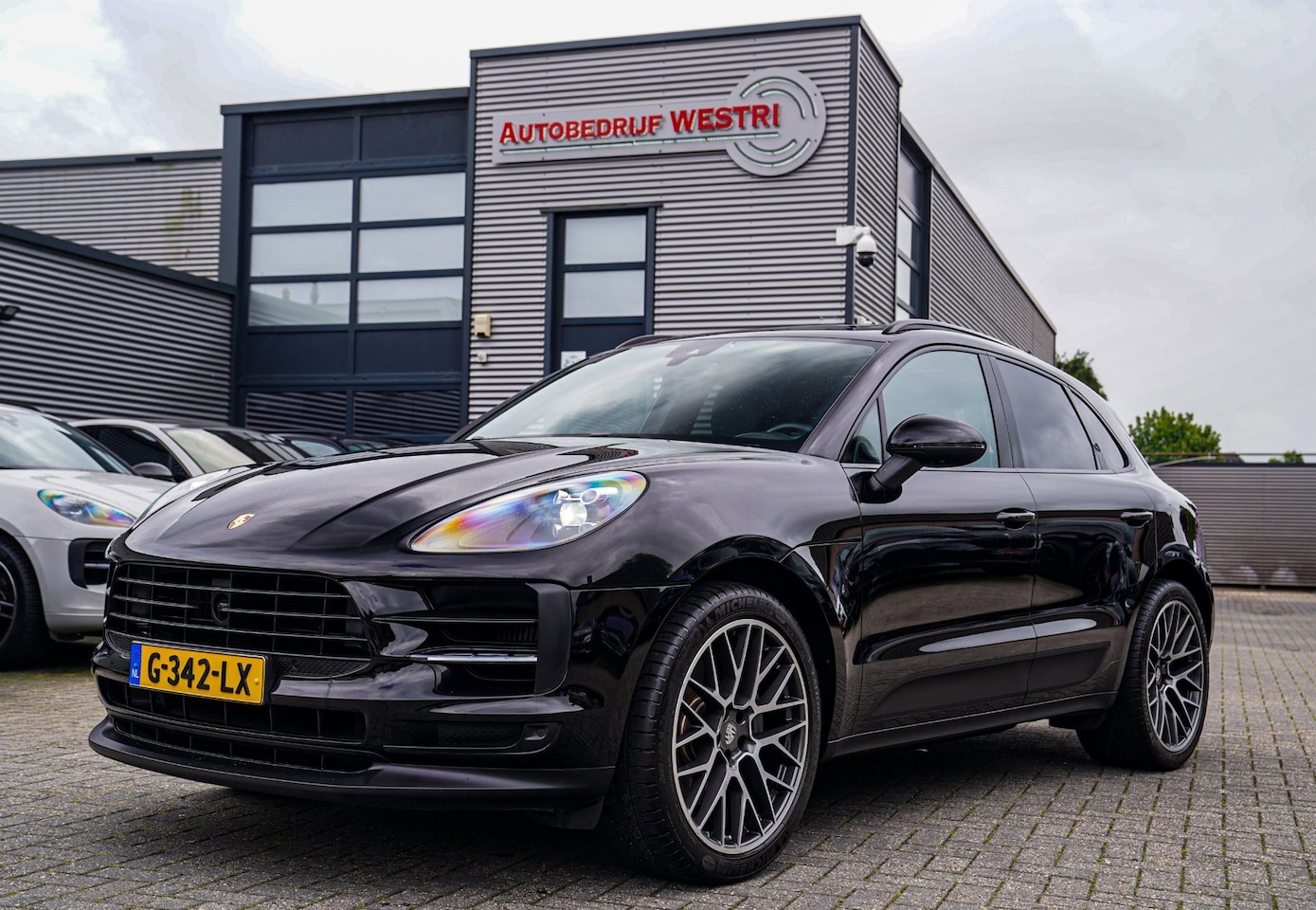 Porsche Macan - 3.0 S | Panorama | Facelift | Luxe Leder | Camera | Lane assist | Bose Sound | Cruise cont - AutoWereld.nl