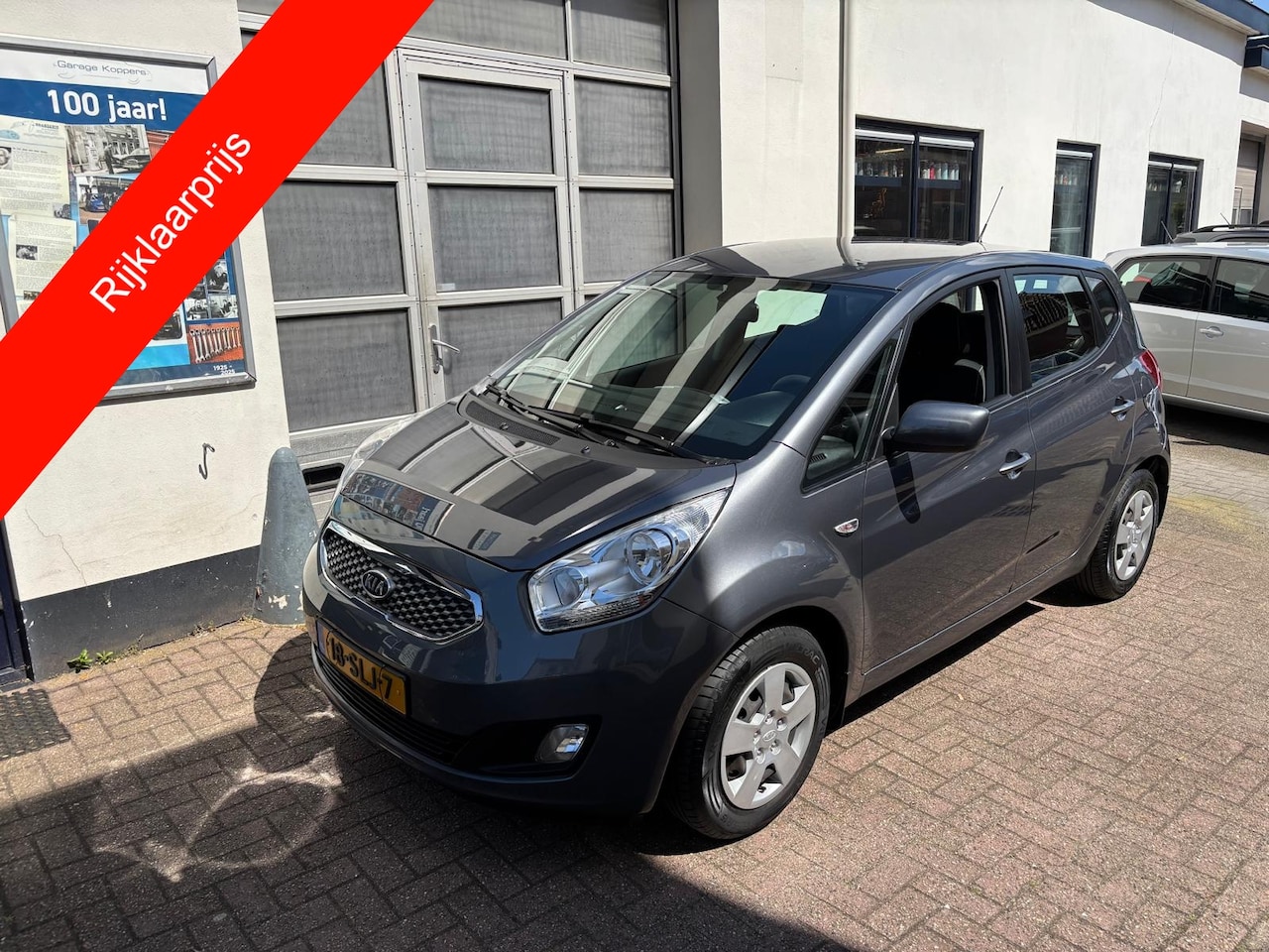 Kia Venga - 1.4 66KW Seven - AutoWereld.nl