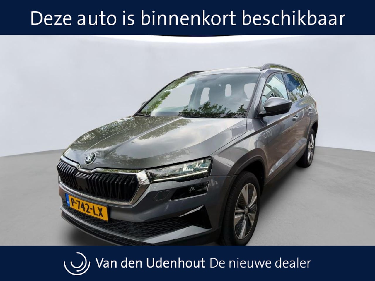 Skoda Karoq - 1.5 TSI DSG ACT Business Ed. Plus | Trekhaak | Navigatie | Full-LED | Keyless - AutoWereld.nl
