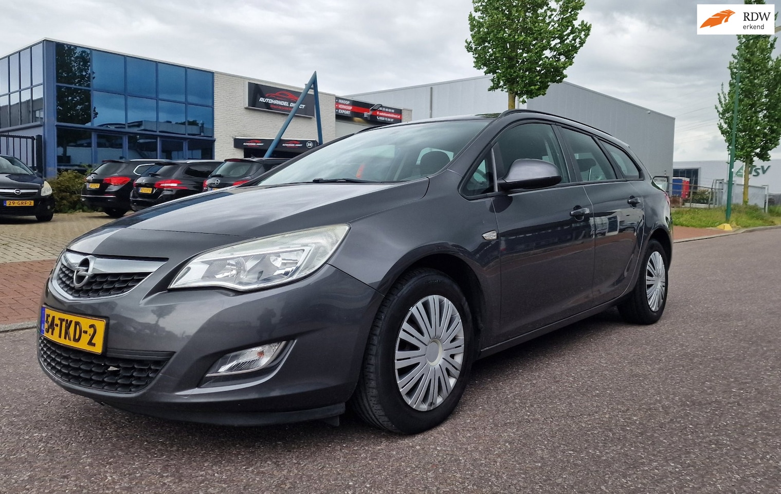 Opel Astra Sports Tourer - 1.3 CDTi S/S Edition NAVI PSENSOR CRUISE 2 X SLEUTELS - AutoWereld.nl