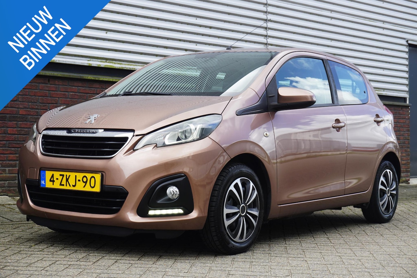Peugeot 108 - 1.0 e-VTi Premium/Airco/Koppeling reeds vervangen/ Nette auto!! - AutoWereld.nl