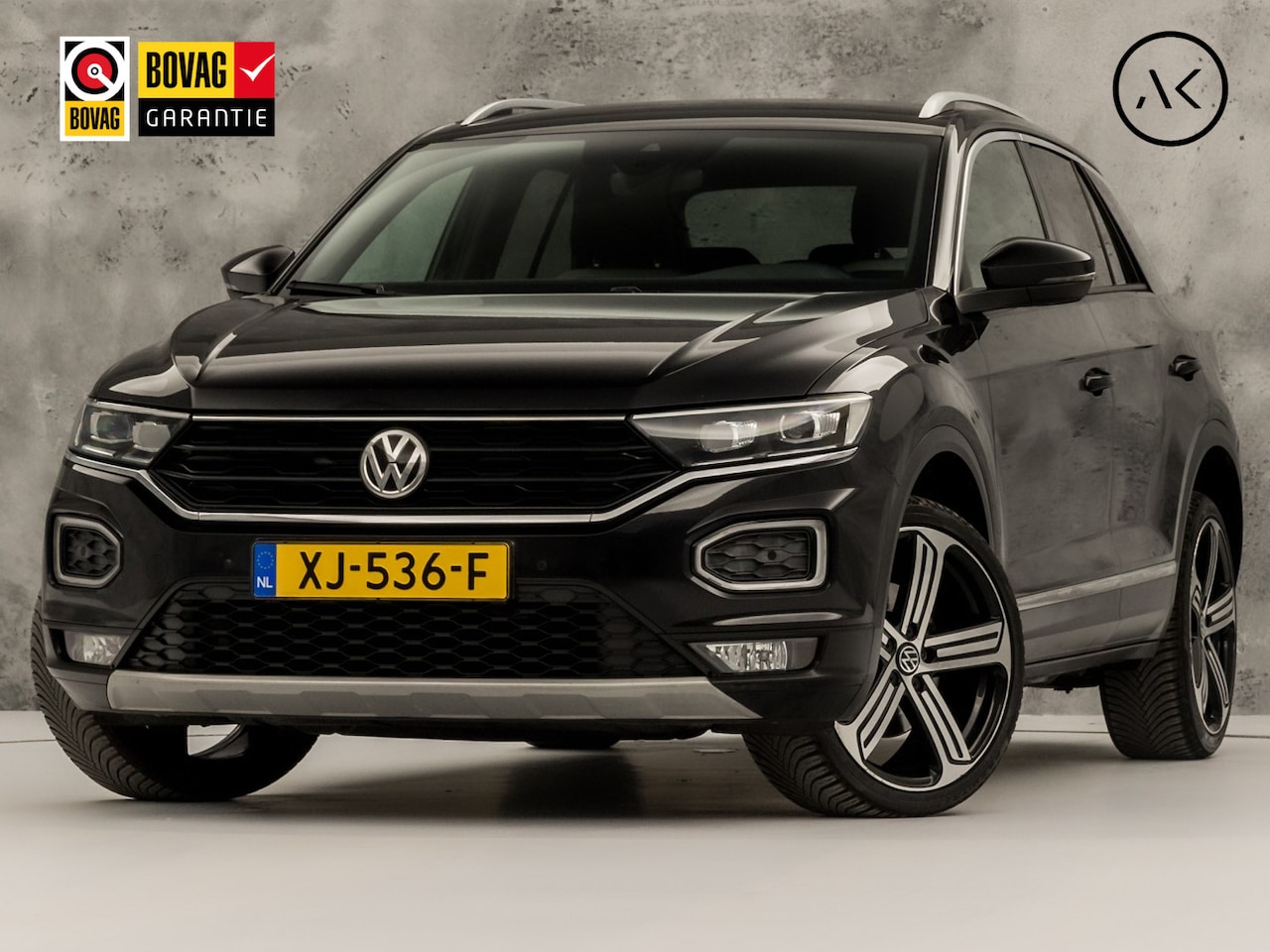 Volkswagen T-Roc - 1.0 TSI Sport (VIRTUAL COCKPIT, APPLE CARPLAY, GROOT NAVI, CAMERA, ZWART HEMEL, SPORTSTOEL - AutoWereld.nl