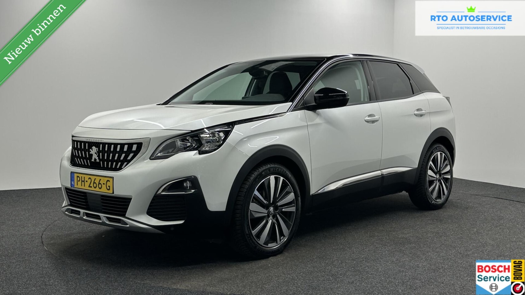 Peugeot 3008 - 1.2 PureTech Allure CARPLAY NAVI ECC CRUISE. - AutoWereld.nl