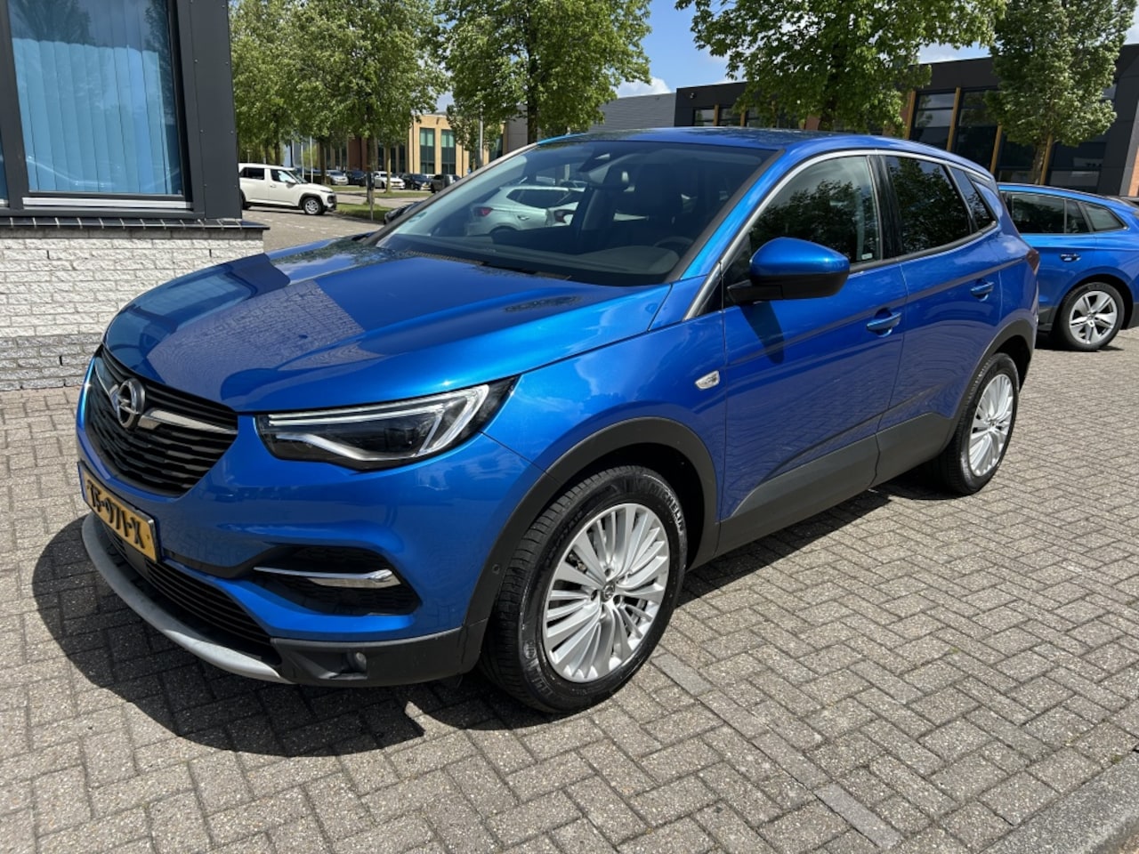 Opel Grandland X - 1.2 Turbo Bns Exec. CARPLAY NAVI LEER NAP! - AutoWereld.nl