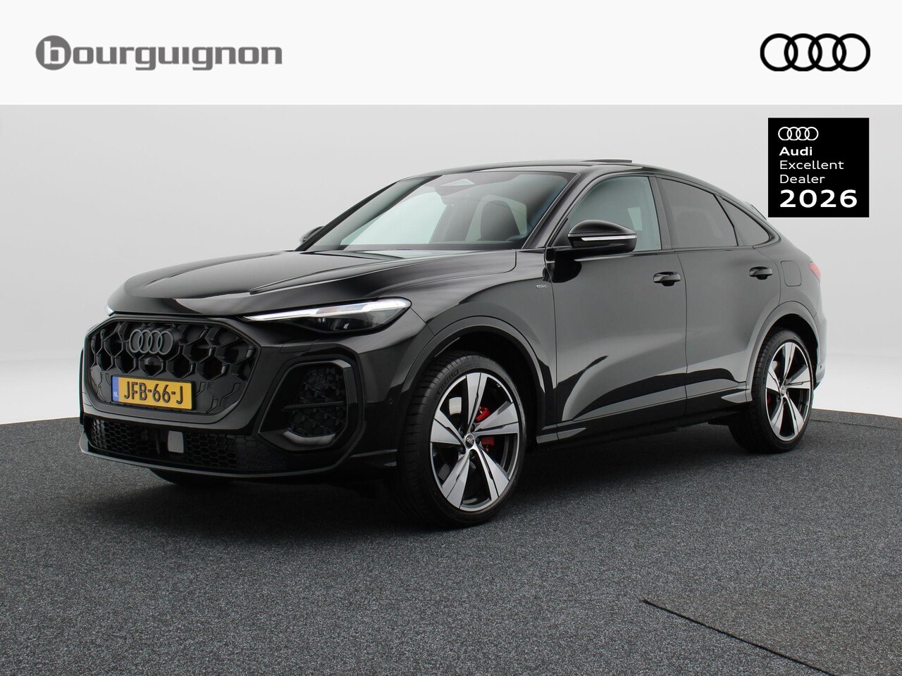 Audi Q5 Sportback - 2.0 TFSi e-hybrid 372Pk quattro S Line Competition | Stoelverwarming | 360° Camera | Pano - AutoWereld.nl