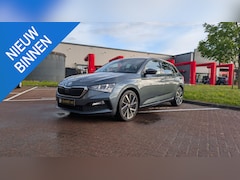 Skoda Scala - 1.0 TSI Sport Business PANO|DSG|Stoelverwarming|Cruise Control|Lane Assist|