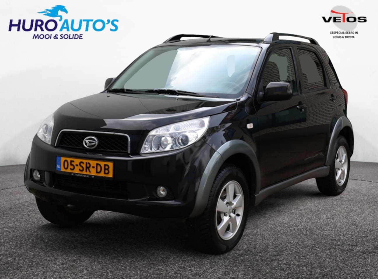 Daihatsu Terios - 1.5-16v Exclusive 4WD | Airco | Leder - AutoWereld.nl
