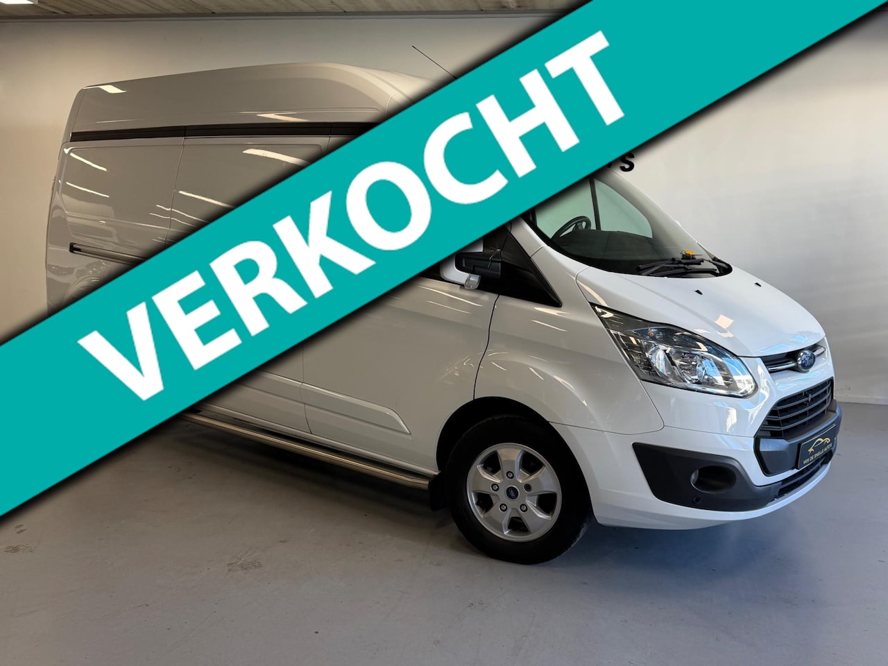 Ford Transit Custom - 290 2.2 TDCI L2H2 Limited CAMERA/PDC/STOELVERWARMING - AutoWereld.nl