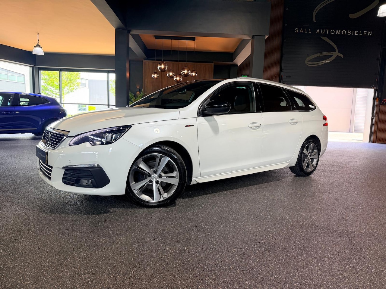 Peugeot 308 SW - 1.2 PureTech GT Pano|Camera| - AutoWereld.nl