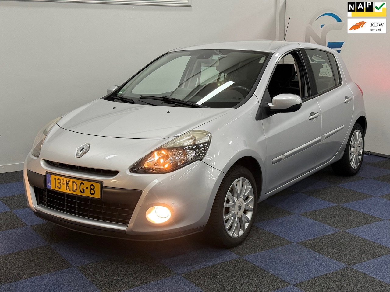 Renault Clio - 1.6-16V Dynamique / AUTOMAAT / NAP / DEALER ONDERHOUDEN - AutoWereld.nl