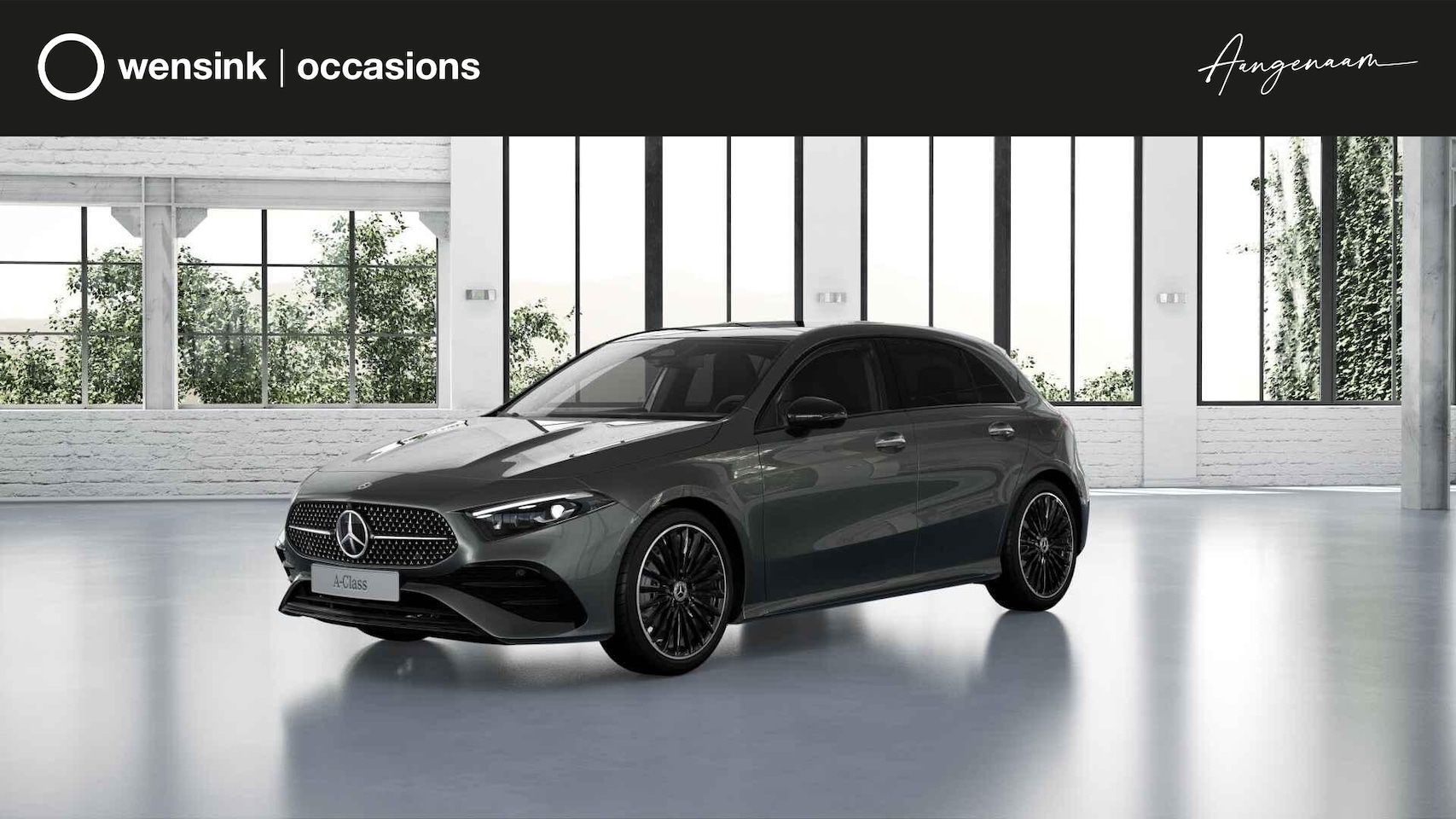 Mercedes-Benz A-klasse - 180 Business Solution AMG | Panoramaschuifdak | Premium Plus | Nightpakket | 19"Multispaak - AutoWereld.nl