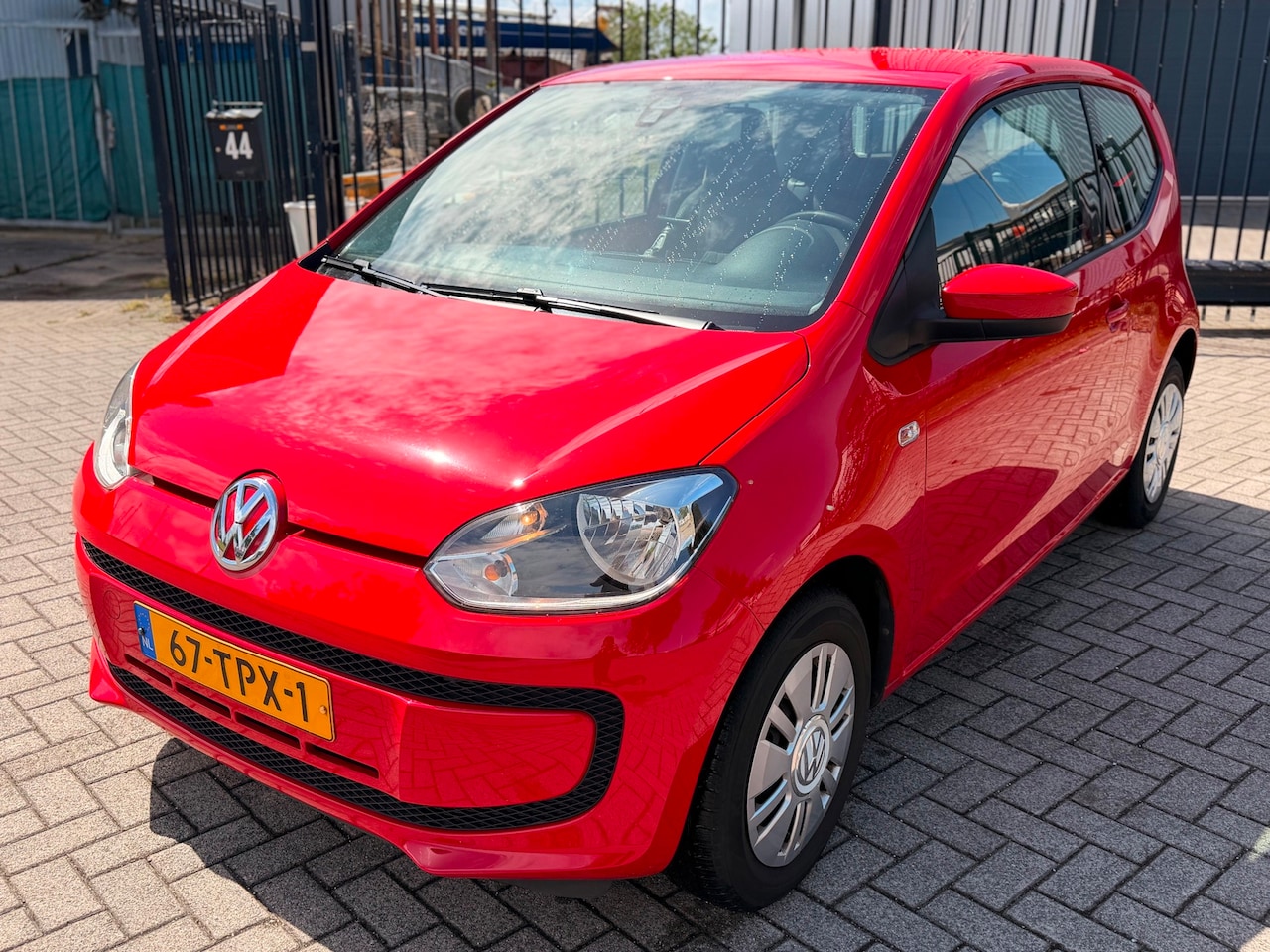 Volkswagen Up! - 1.0 move up! Airco Navi Elektrisch Ramen - AutoWereld.nl