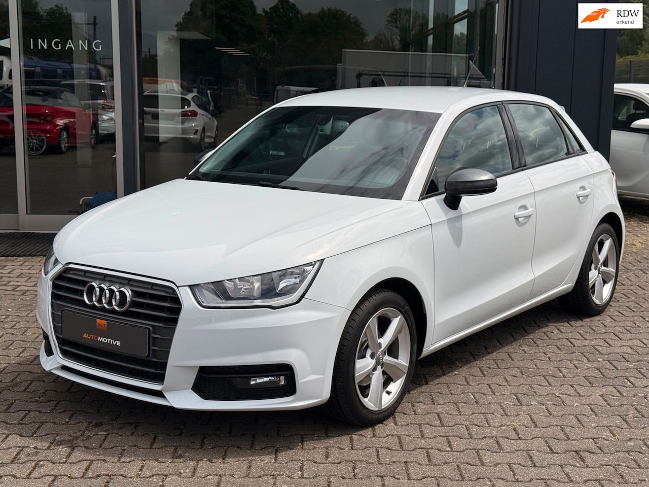 Audi A1 Sportback - 1.0 TFSI Ultra Design Airco / Cruise - AutoWereld.nl