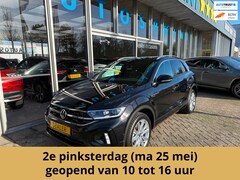 Volkswagen T-Roc - 1.5 TSI R-Line Edition 150PK / LED KOPLAMPEN / ACHTERUITRIJCAMERA / CARPLAY