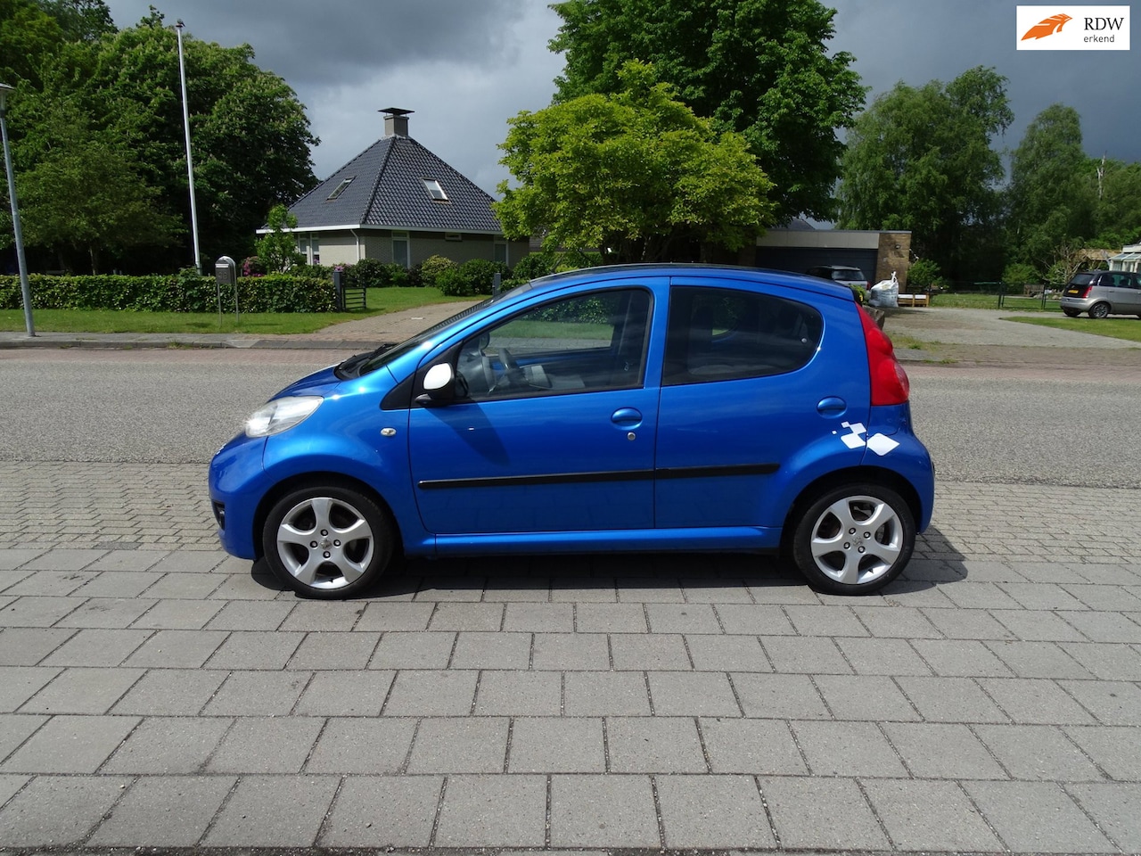 Peugeot 107 - 1.0-12V Sublime 1.0-12V Sublime - AutoWereld.nl