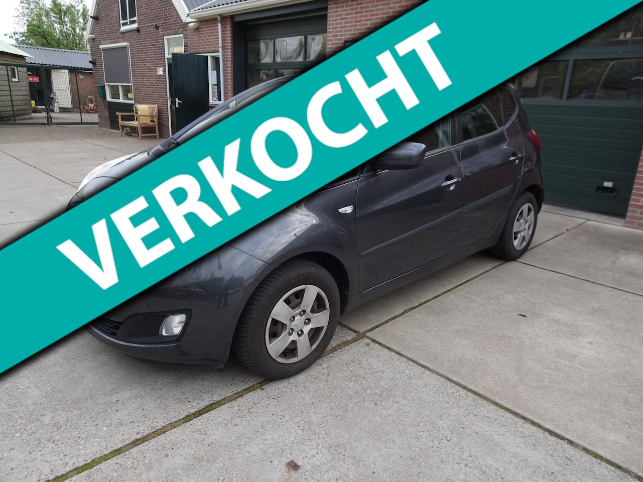 Kia Venga - 1.6 CVVT Plus Pack 1.6 CVVT Plus Pack - AutoWereld.nl