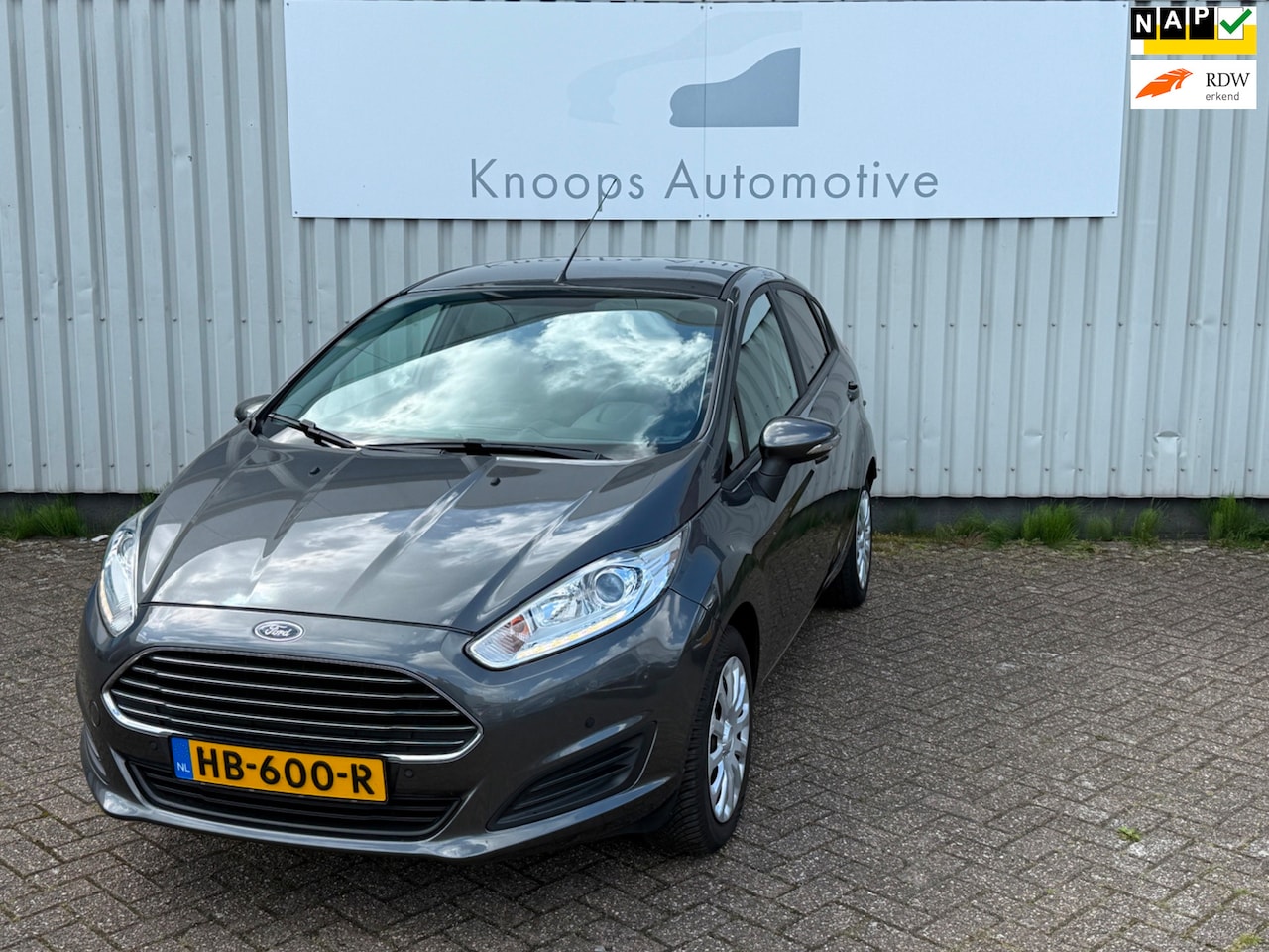 Ford Fiesta - 1.0 Style 1.0 Style 5drs, Airco, Navigatie - AutoWereld.nl