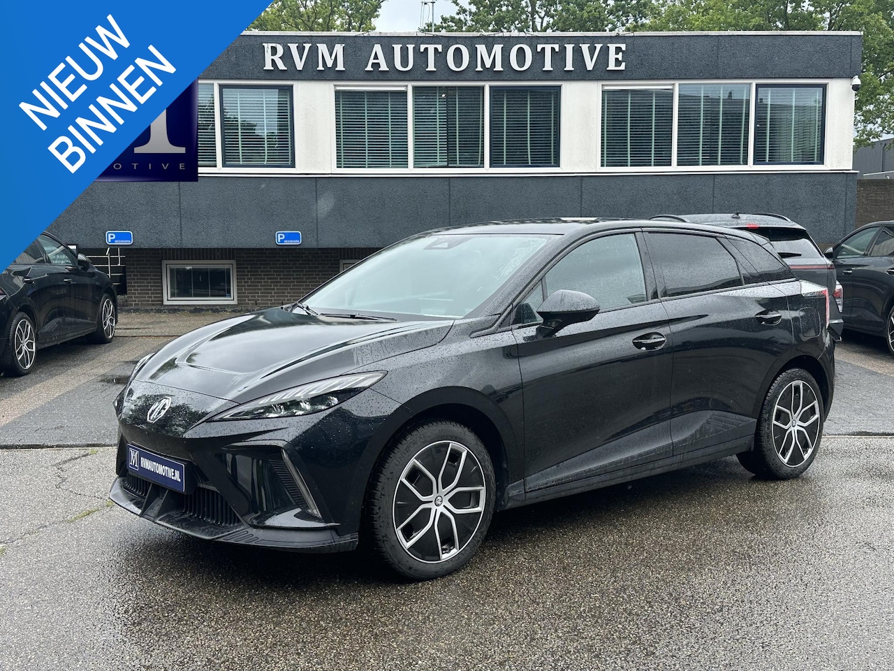 MG MG4 Electric - Luxury 64 kWh SOH 95% | 14K KM!! |360 CAMERA| 7 JAAR MG GARANTIE T/M 07-2031| ELEK. STOEL| - AutoWereld.nl