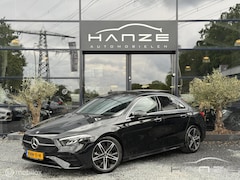 Mercedes-Benz A-klasse - A180 AMG Line|ACC|Pano|Sfeer|Facelift|360