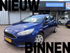 Ford Focus - 1.0 Trend | Sensoren | Trekhaak | Airco