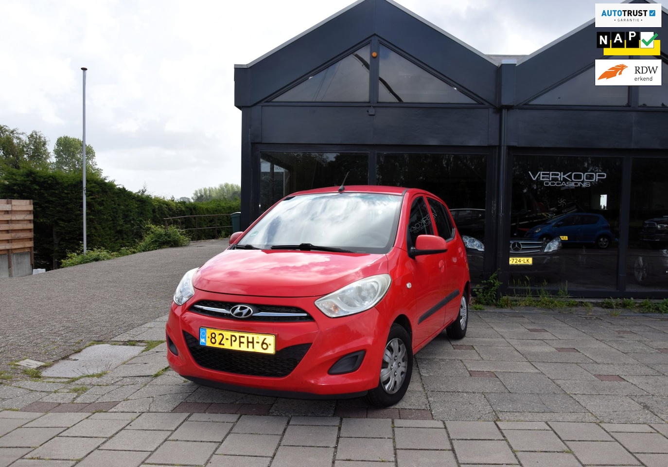 Hyundai i10 - 1.2 i-Drive Cool Airco Carplay Navigatie - AutoWereld.nl