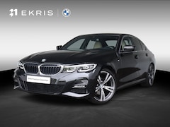 BMW 3-serie - Sedan 318i | Executive | M Sport | Parking Pack | Achteruitrijcamera | Schuif-/kanteldak |