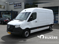 Mercedes-Benz eSprinter - 312 L2H2 FWD 56 kWh Camera, Stoelverwarming