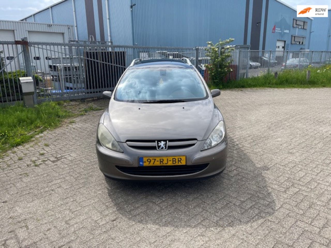Peugeot 307 SW - 1.6 16V Premium Panorama Dak !!! - AutoWereld.nl