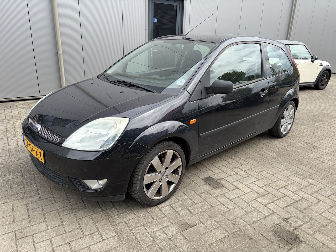 Ford Fiesta - 1.6-16V First Edition Airco | Trekhaak - AutoWereld.nl
