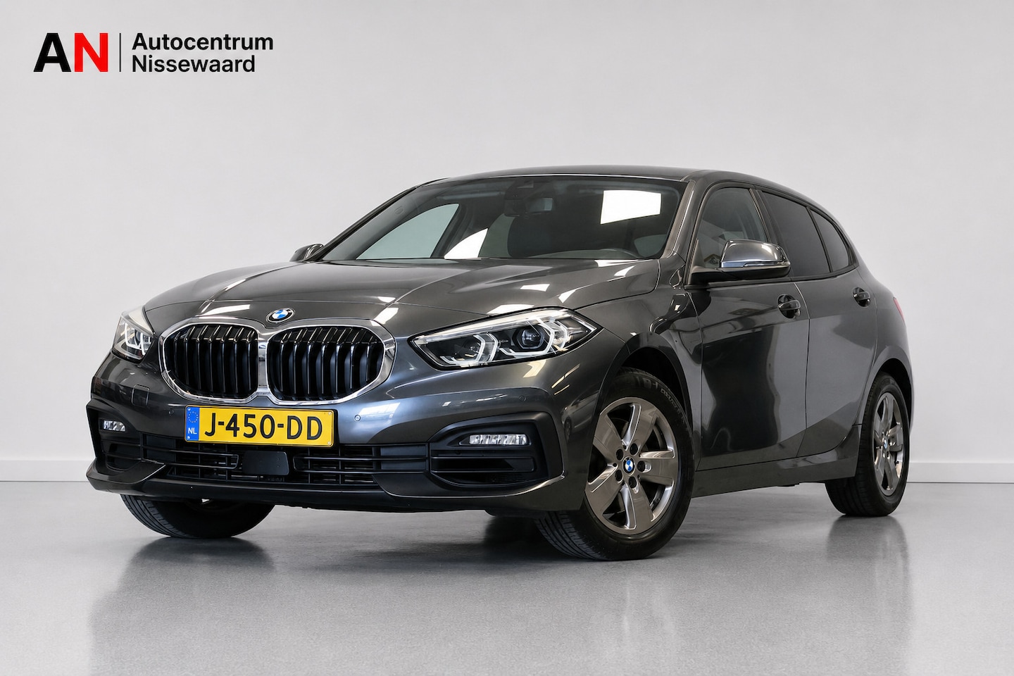 BMW 1-serie - 118i High Executive| Camera|Stoelverwarming| - AutoWereld.nl