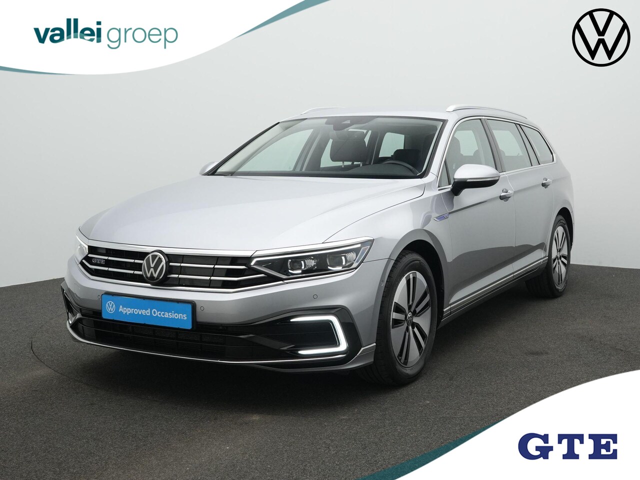 Volkswagen Passat Variant - 1.4 TSI 218 pk PHEV GTE Business | IQ Light | Adaptive Cruise | Stoelverwarming | Massage - AutoWereld.nl