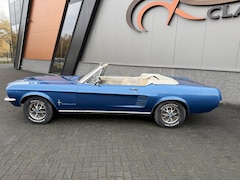Ford Mustang Convertible