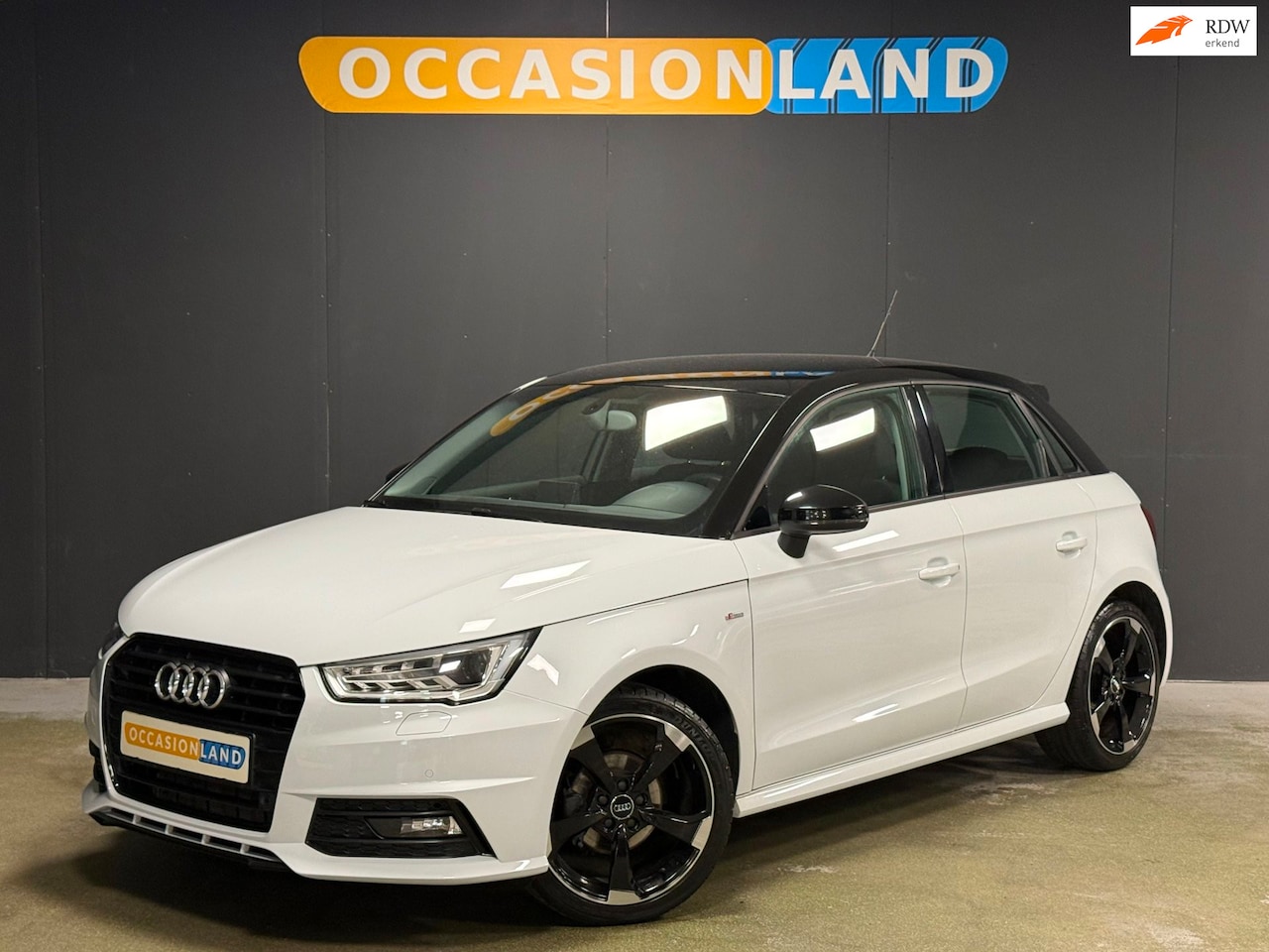 Audi A1 Sportback - 1.0 TFSI Pro Line S|STOELV|BLUETOOTH|NAVI|PDC|17INCH| - AutoWereld.nl
