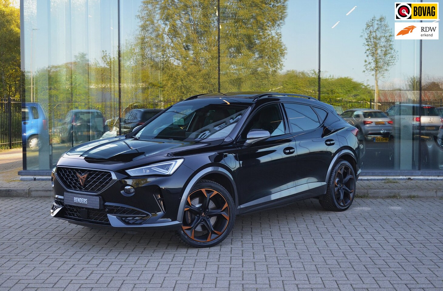 CUPRA Formentor - 1.4 e-Hybrid VZ Performance | Pano | Trekhaak | Elek. achterklep | Leder | Elek. stoel - AutoWereld.nl