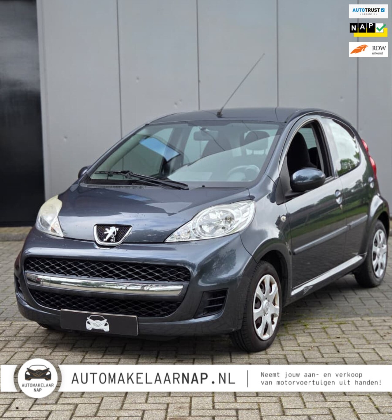 Peugeot 107 - 1.0-12V XS / APPLE CARPLAY !!! / Nieuwe Koppeling / + onderhoudsbeurt / 1 Jaar APK/ 5-deur - AutoWereld.nl